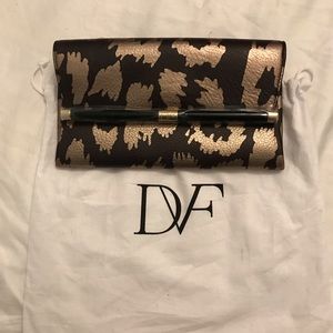 Diane  von Furstenberg clutch
